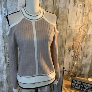 Willow-Root open shoulder sweater. Size XS. Like new
